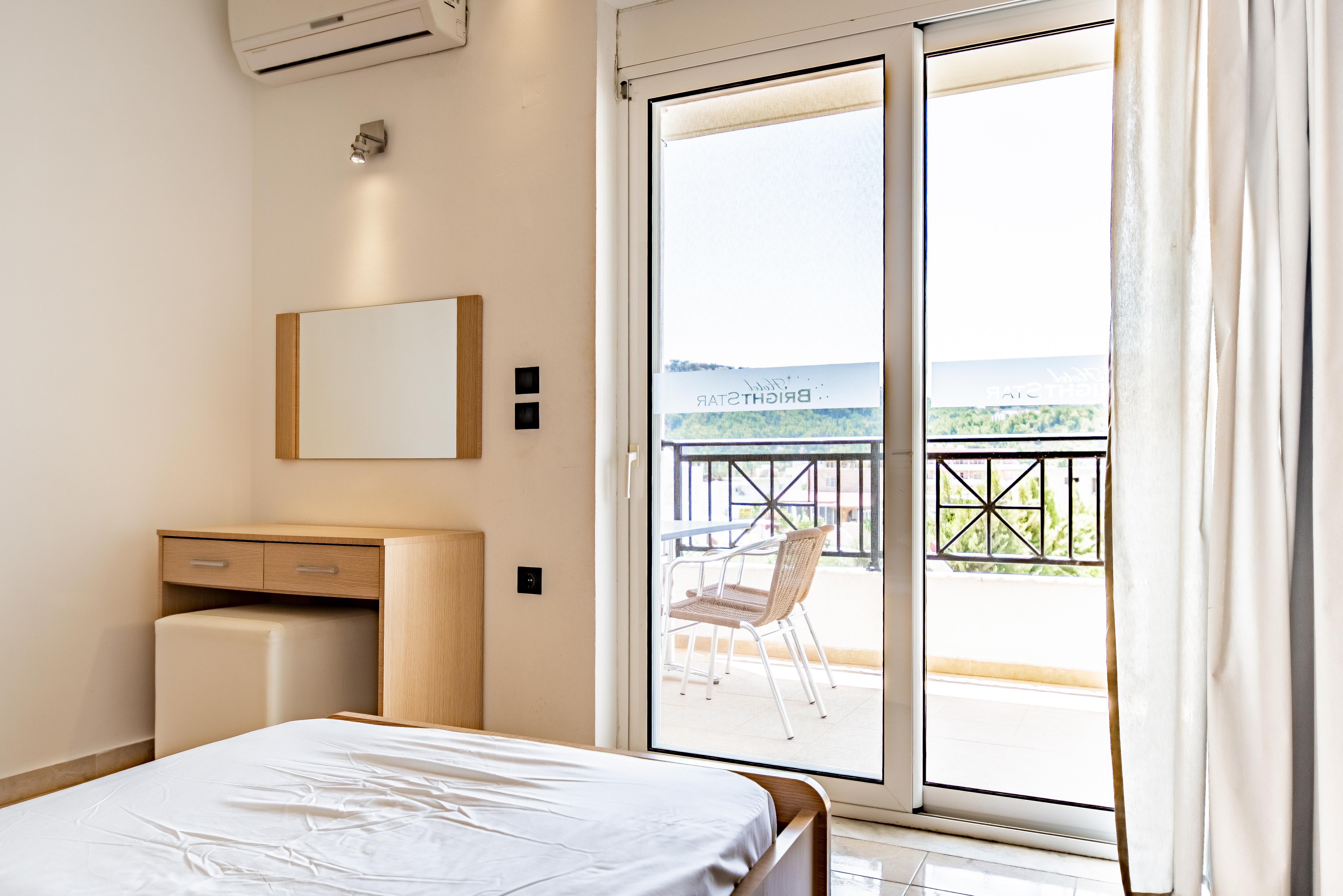 Aparthotel Bright Star à Faliraki Extérieur photo